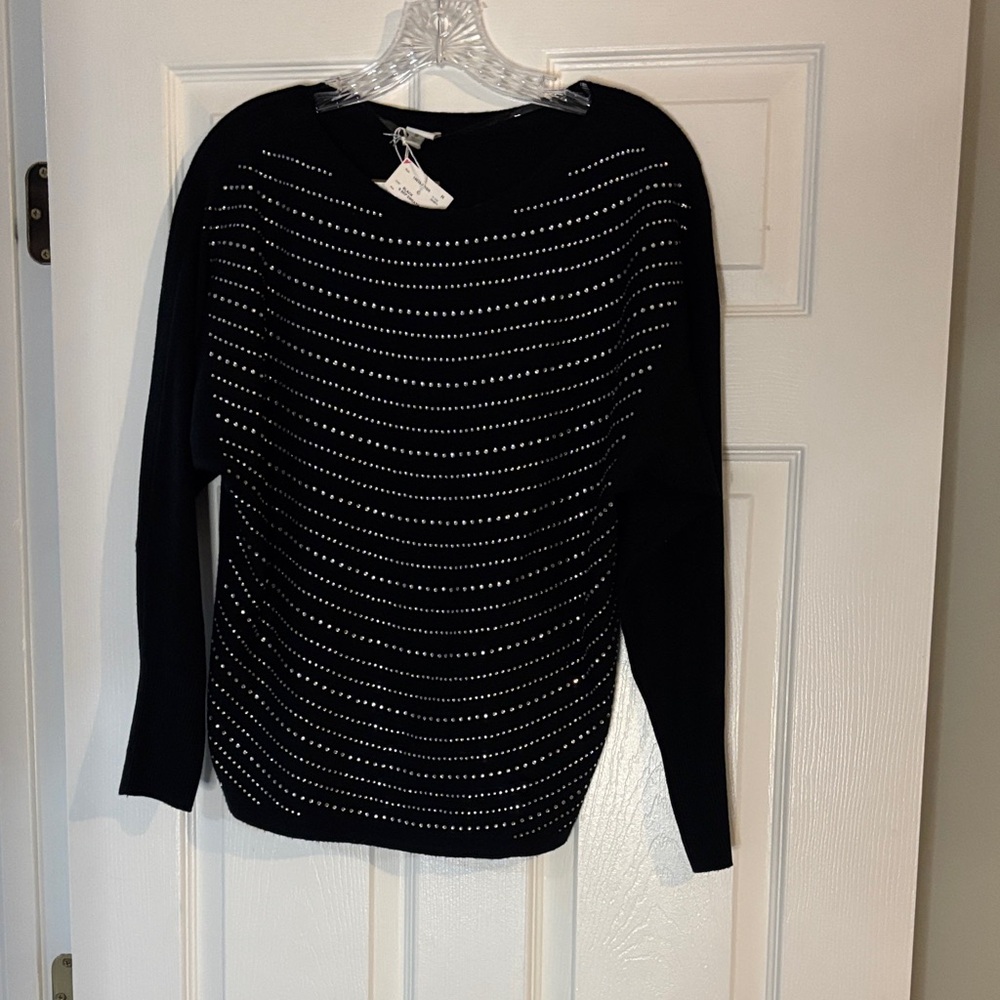 New VILA Black and Silver Crew Neck Sweater Size Small